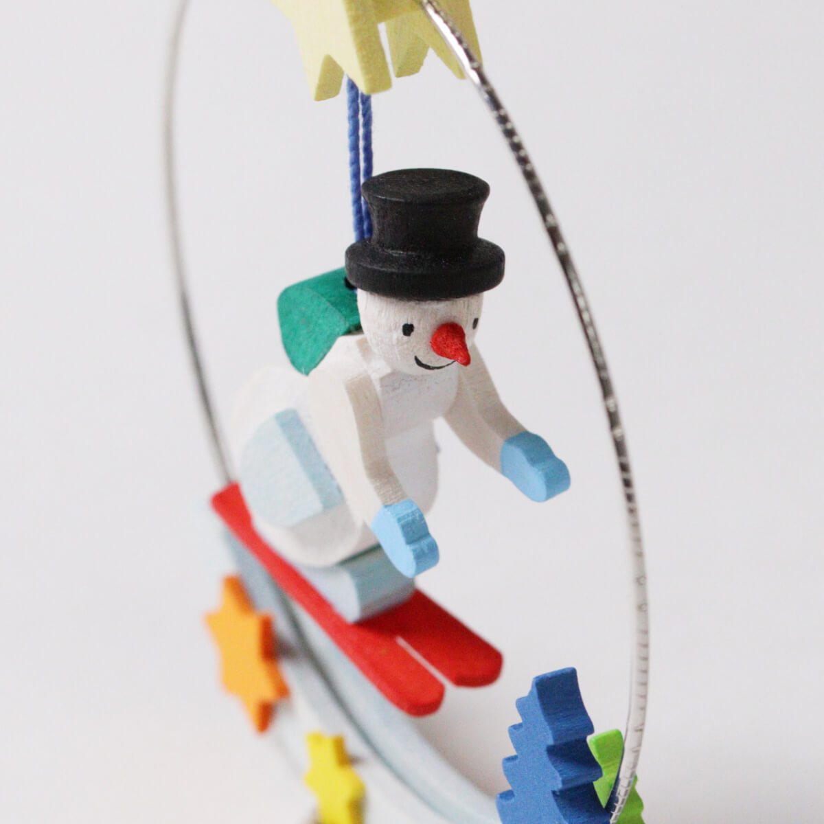 Ring with Miniature Figures Ornament with snowman
